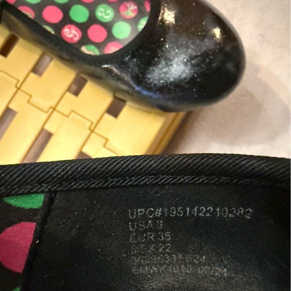 Wicked Girls Size 3 Mary Jane Heels Black Glitter Pink Green Sole Musical Shoes - Picture 8 of 9